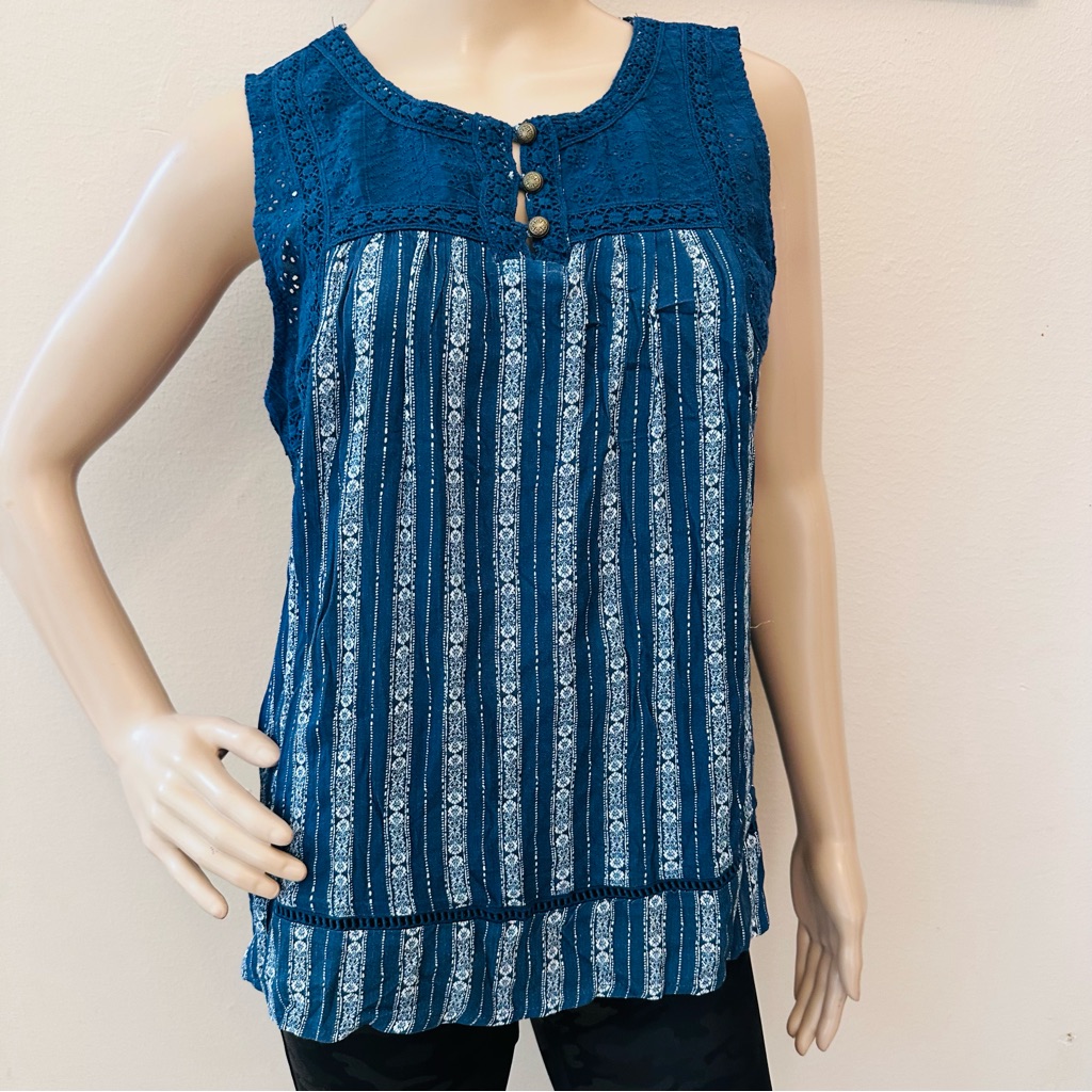 Blue Sleeveless Lace Trim Top